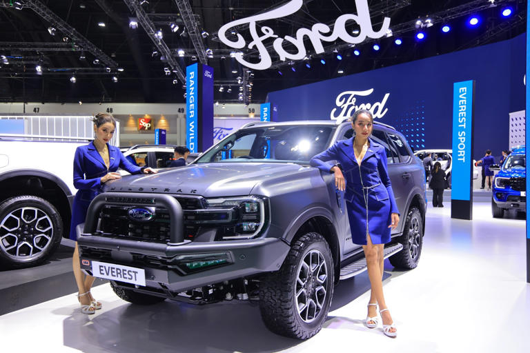 Check Out This Matte New Ford Endeavour (Everest) Off-Road Version